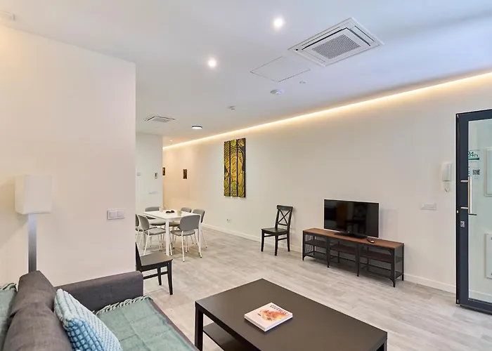 Catedral Palace By Gaiarooms * Valladolid